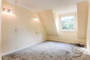 LOUNGE- click for photo gallery